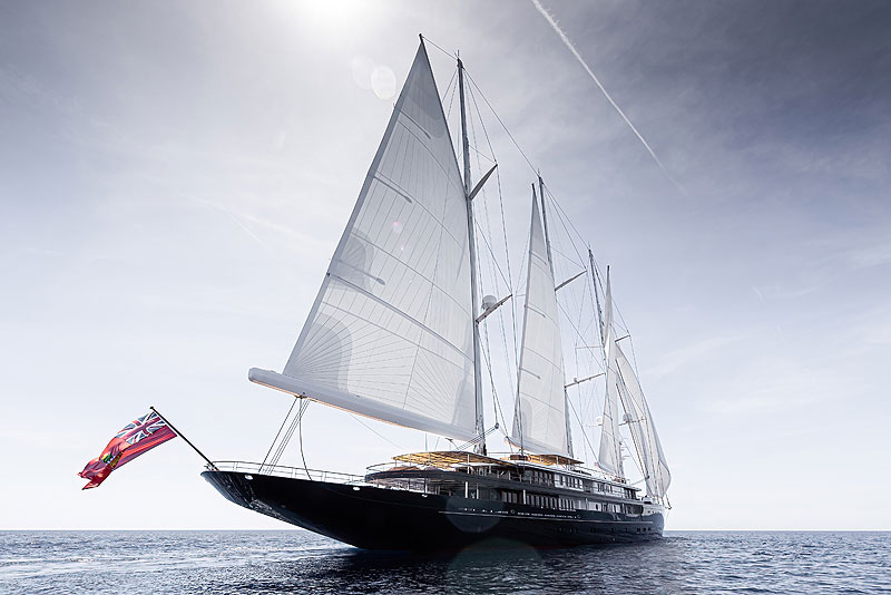 https://www.yachting.su/upload/iblock/31f/Oceanco-Koru-(2).jpg