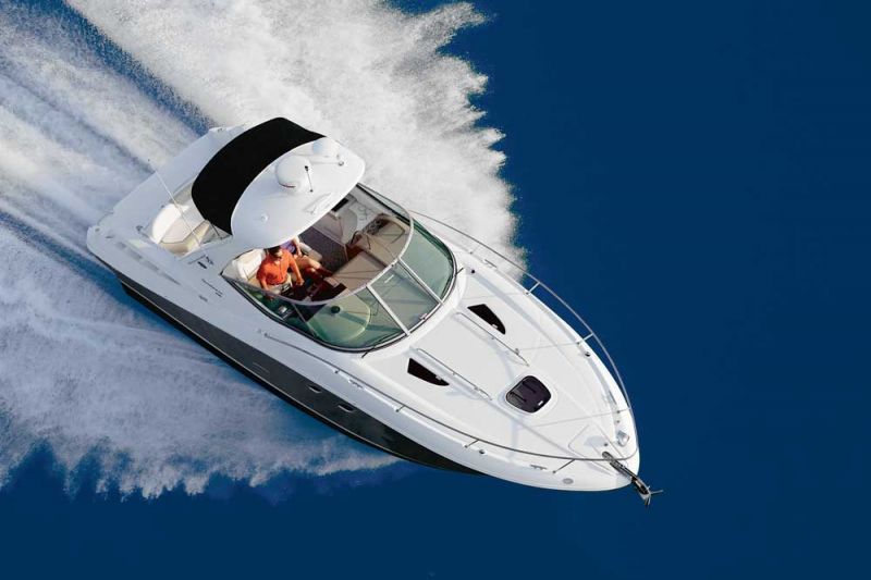 Запасливый SeaRay 335 Sundancer