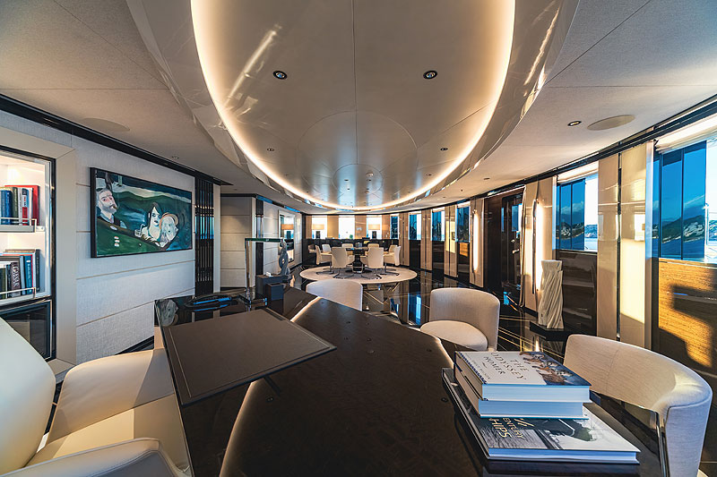 https://www.yachting.su/upload/iblock/4ef/Ownerks-Office.jpg