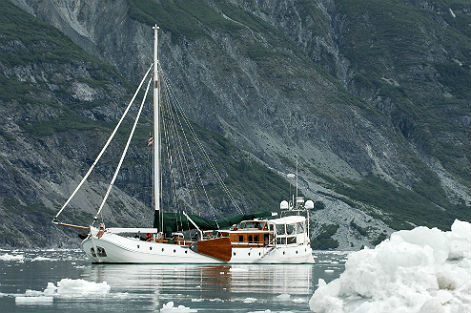 Спасительница Feadship