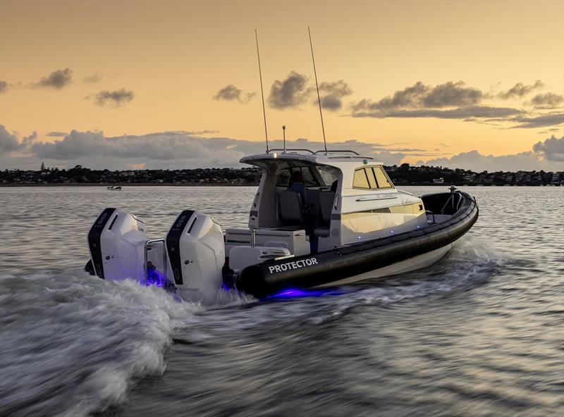 Protector 410 Targa: RIB на 1200 лошадей