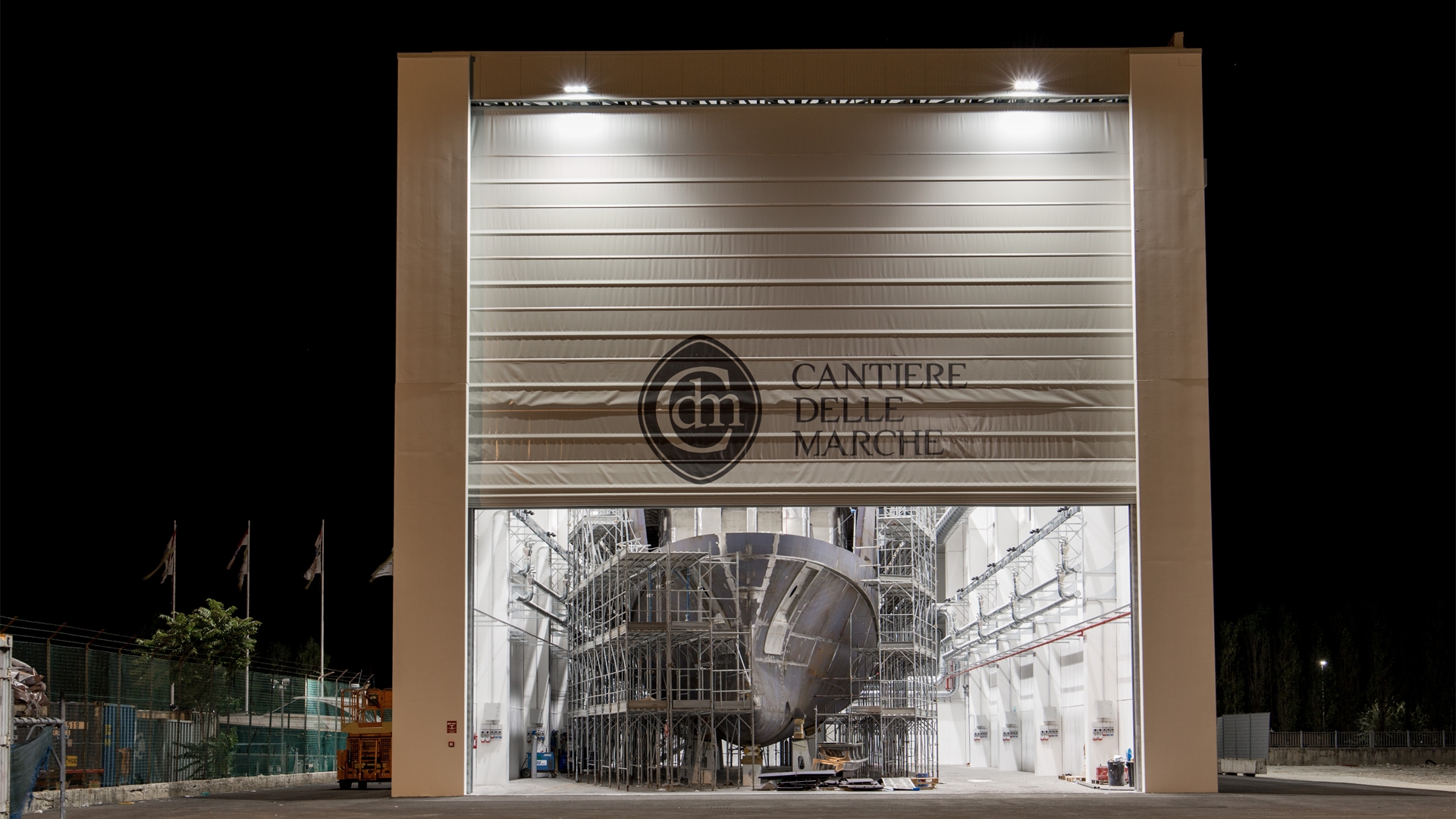 Австрийцы купили Cantiere Delle Marche