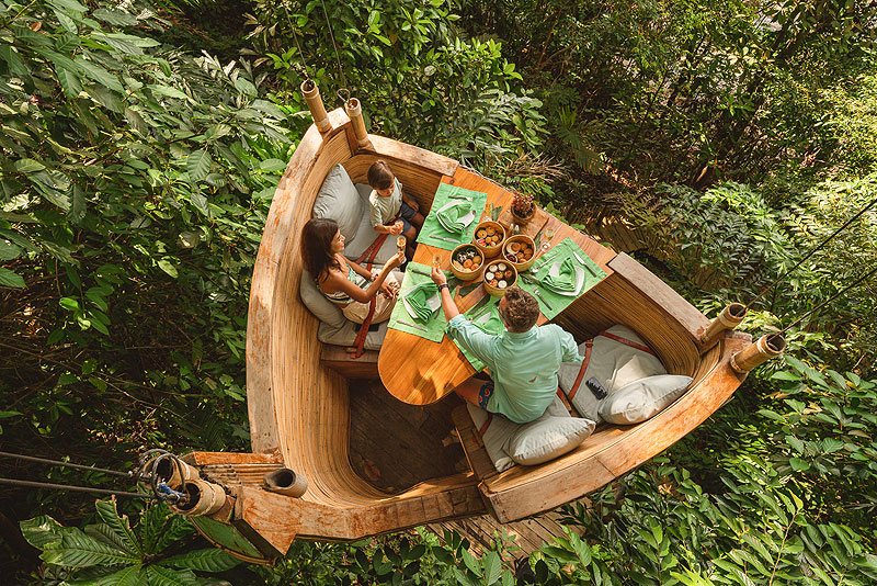 https://www.yachting.su/upload/iblock/71a/28893_Soneva-Kiri---TreePod-Dining.jpg