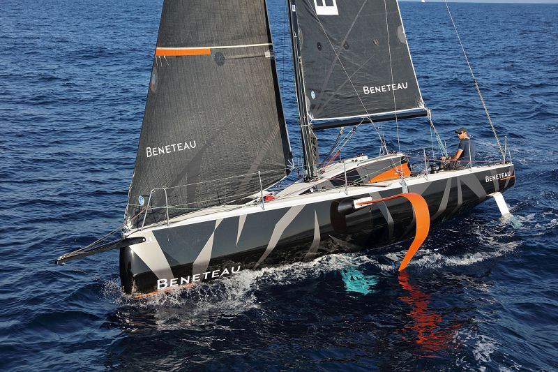 Beneteau строит флот Figaro 3