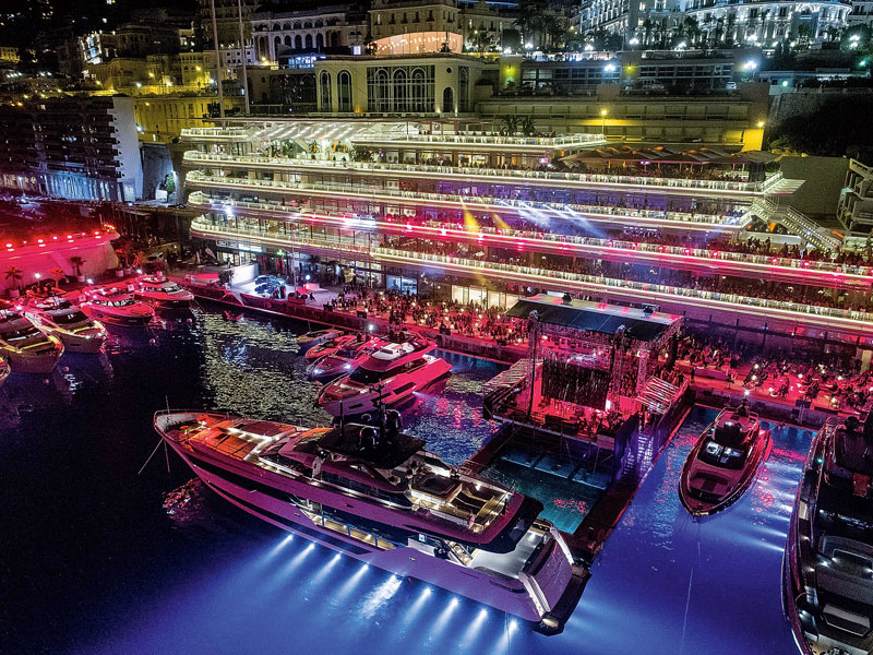 Ferretti Group проведёт предпоказ в Яхт-клубе Монако