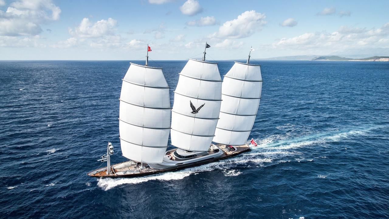 Perini Navi продают на аукционе