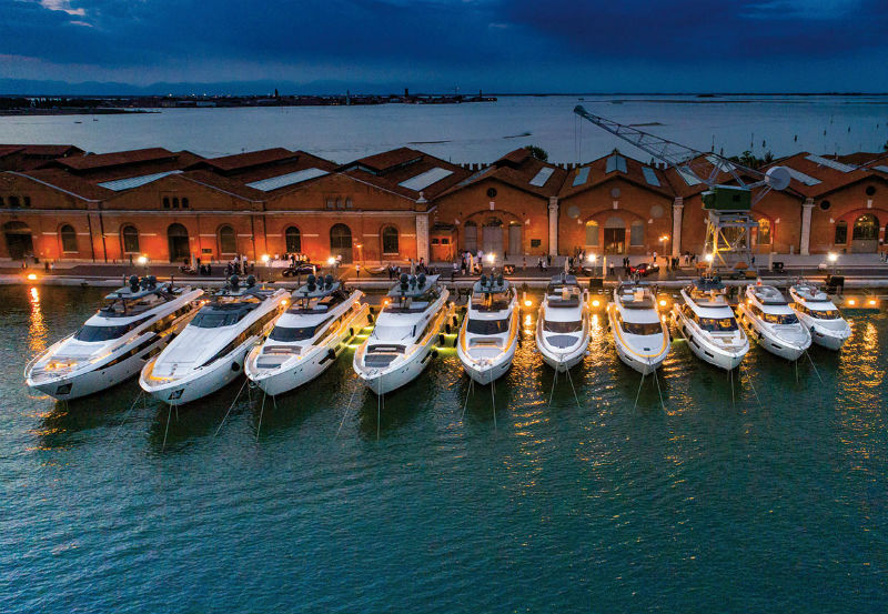 Какие яхты покажет Ferretti Group в Венеции?